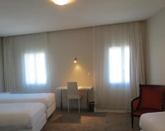 Khách sạn Hotel Ligure (Cannes, Pháp)