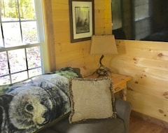 Toàn bộ căn nhà/căn hộ Amish-built Log Cabin With Private Ravine Views (Inez, Hoa Kỳ)