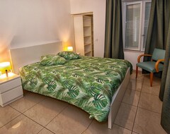 Casa/apartamento entero Homerez - Beautiful House For 8 Ppl. With Terrace At Monthenault (Monthenault, Francia)