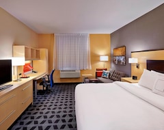 Hotel TownePlace Suites by Marriott London (London, Canada)