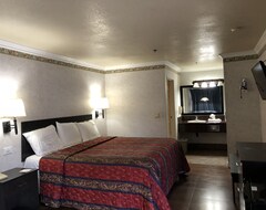 Hotel Travelers Inn (Lawndale, EE. UU.)