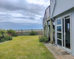 Entire House / Apartment Beachfront One Bedroom Unit Pukehina Beach (Paengaroa, New Zealand)