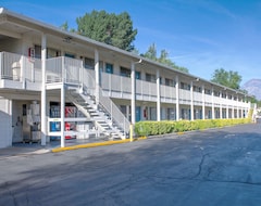 Khách sạn Motel 6 Bishop (Bishop, Hoa Kỳ)