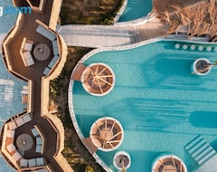 Hotel Alia Luxury Beachfront Suites and SPA (Charaki, Grækenland)
