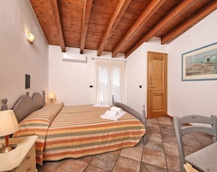 Otel Residence Casa Gardola, Gtsgroup (Tignale, İtalya)