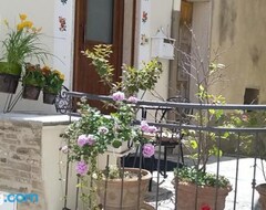 Tüm Ev/Apart Daire Terrace House ! (Irsina, İtalya)