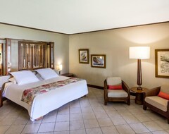 Khách sạn Paradis Beachcomber Golf Resort & Spa (Le Morne, Mauritius)