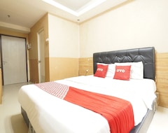 Hotel Oyo 93746 The Metro Suites Apartment (West Bandung, Indonesien)