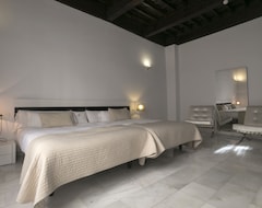 Hotel Elvira Suites (Granada, España)