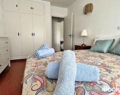 Entire House / Apartment Primera Linea De Playa Con Vistas Al Mar (Fuengirola, Spain)