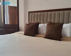 Hotel Royal Apartments (Nuwara Eliya, Sri Lanka)