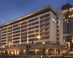 Radisson Hotel Fresno Conference Center (Fresno, USA)