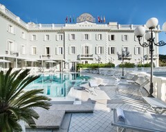 Hotelli Grand Hotel Des Bains (Riccione, Italia)