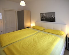 Hele huset/lejligheden Modern And Friendly 3-Bedroom Apartment With Beautiful Garden (Leipzig, Tyskland)