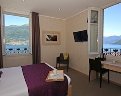 Khách sạn Hotel Helvetia (Lezzeno, Ý)
