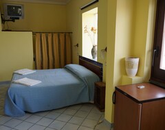 Hotel Casa Matarazzo (Lipari, Italy)