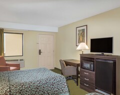 Hotel Days Inn and Suites Columbia Airport (West Columbia, EE. UU.)