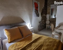 Bed & Breakfast Domaine Colonna Santini ,chambre D Hotes Piscine, Hammam, Spa (Porri, Francuska)