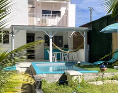 Tüm Ev/Apart Daire Maison De Ville Avec Jardin Et Piscine à 5 Minutes Des Plus Belles Plages (Port-Louis, Antilles Française)