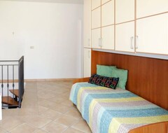 Toàn bộ căn nhà/căn hộ Vacation Home Vidal In Spoltore - 10 Persons, 5 Bedrooms (Spoltore, Ý)