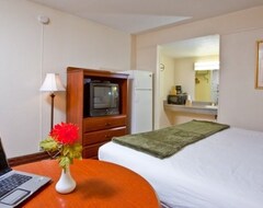 Khách sạn America's Best Inn & Suites (Augusta, Hoa Kỳ)