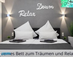 Toàn bộ căn nhà/căn hộ Apartment Bellevue Mit Eigenem Indoor-pool, Sauna, Tennisplatz Und Netflix (Schonach, Đức)