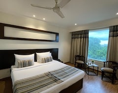 Hotel Royale Residency (Agra, India)