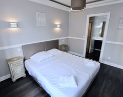 Hotel Cannes Luxury Residence Rentals (Cannes, France)