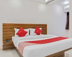 Otel Oyo 46740 Paradise Inn (Pune, Hindistan)