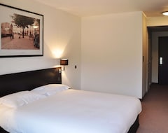 Hotel Golden Tulip Nantes Carquefou Suites (Carquefou, Francia)