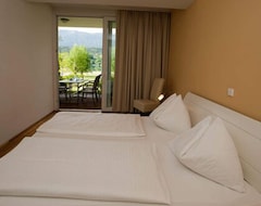 Khách sạn Appartements De Luxe Schluga (Hermagor-Pressegger See, Áo)