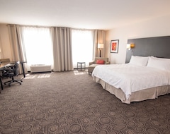 Khách sạn Hotel Holiday Inn & Suites Red Deer South (Red Deer, Canada)