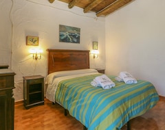 Cijela kuća/apartman Holiday Home With Fireplace And Barbecue In Aracena (Santa Olalla del Cala, Španjolska)