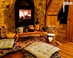 Hele huset/lejligheden Tiny Wooden Cottage -covasna (Sfântu Gheorghe, Rumænien)