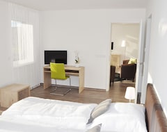 Căn hộ có phục vụ Adapt Apartments Berlin (Berlin, Đức)