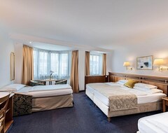 Hotelli Deluxe-zimmer - Hotel Mondschein (Innsbruck, Itävalta)