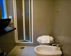 Hotel B&S Suite Colosseo (Rome, Italy)