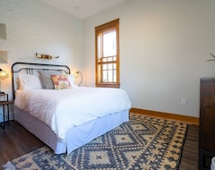 Hotel The Grand Curtis - One Bedroom Guest House, Sleeps 4 (Denver, Sjedinjene Američke Države)