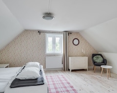Koko talo/asunto Spacious And Newly Renovated Farmhouse With Indoor Pool (Knäred, Ruotsi)