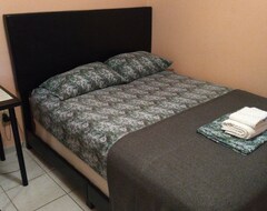 Hotel Quiet And Relaxing Bedroom for Renting, (Orlando, USA)