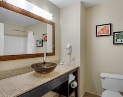 Hotelli Comfort Inn & Suites (Canton, Amerikan Yhdysvallat)