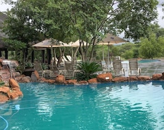 Khách sạn Finfoot Lake Reserve (Centurion, Nam Phi)