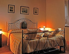 Toàn bộ căn nhà/căn hộ Villa in Poppi with 8 bedrooms sleeps 17 (Poppi, Ý)