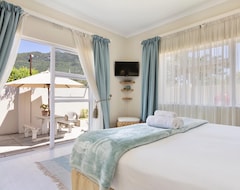 Hotel The Beach House (Hout Bay, South Africa)
