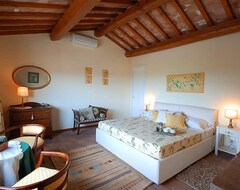 Hele huset/lejligheden Green House - Casa Verde -With Amazing Panoramic View - Free Wi-Fi (Viterbo, Italien)