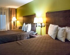 Khách sạn Rodeway Inn & Suites (Clarksville, Hoa Kỳ)