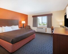 Hotel AmericInn Lodge & Suites Petoskey (Petoskey, USA)