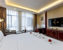 Hotel Longsheng (Lüliang, China)