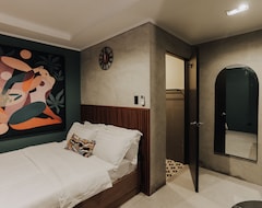 Grey Hotel And Motel (Angeles, Filipinler)