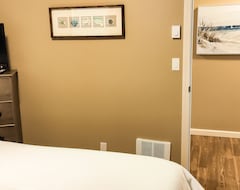 Koko talo/asunto Ground Floor Condo With Fast Wifi, Patio, Full Kitchen, & Private Washer/dyer (Glenada, Amerikan Yhdysvallat)